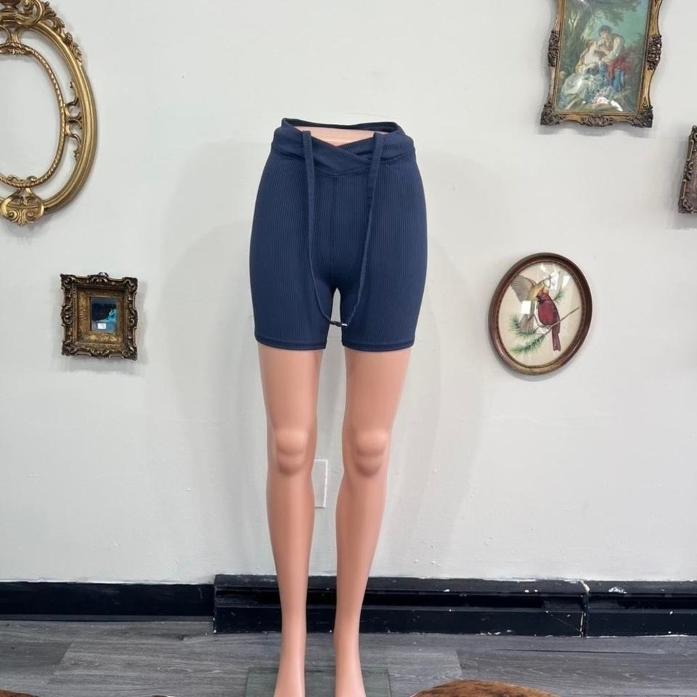 NWT For Love & Lemons V-Waist Ribbed Biker Shorts - Blue Size Small